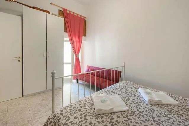 Sarah's House - Tourist Apartment *